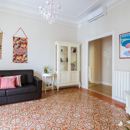 Sanremo Grand Central Apartment Exterior foto